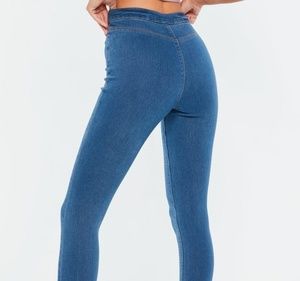 Denim Jeggings With Pockets